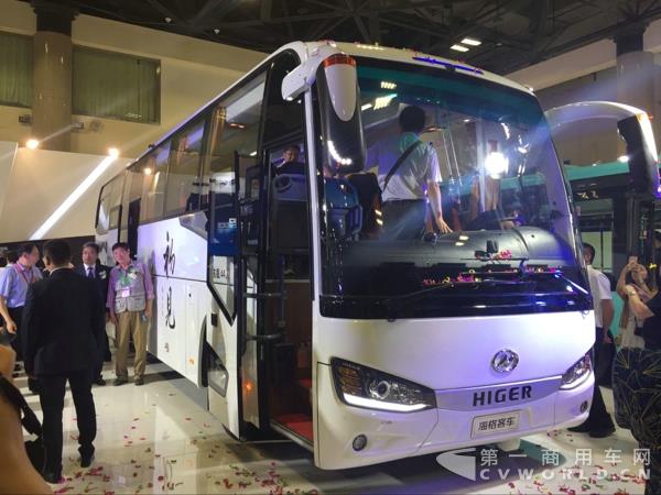 海悦第一代大数据智慧客车1.jpg