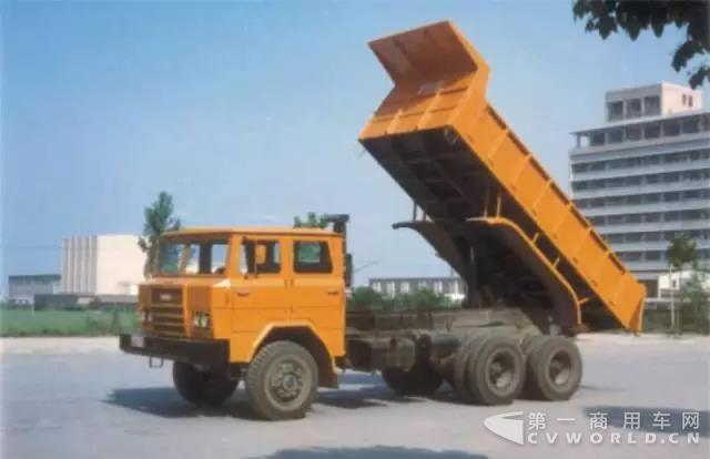 陕汽车型史之7.jpg