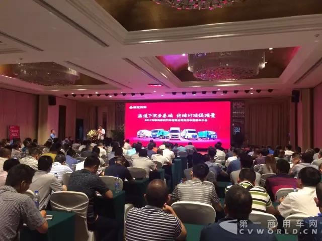 东风柳汽商用车冲刺5.5万辆！.jpg