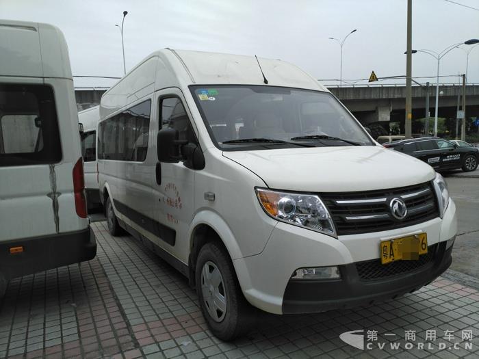 东风俊风纯电动物流车5.jpg
