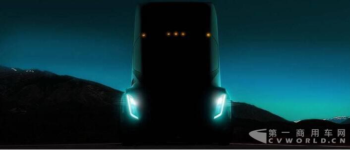 卡车司机下岗倒计时？ Tesla 曝光 Semi 卡车新功能.jpg