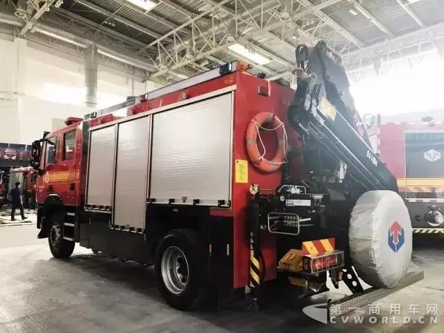 上汽红岩8.jpg