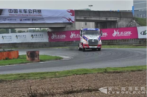 乘龙2.jpg
