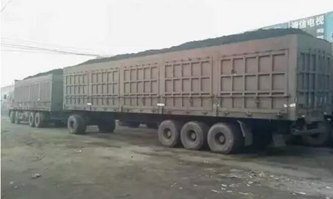 如此拉货的神车 老司机这可“驶”不得！我和我的小伙伴都看呆了.jpg