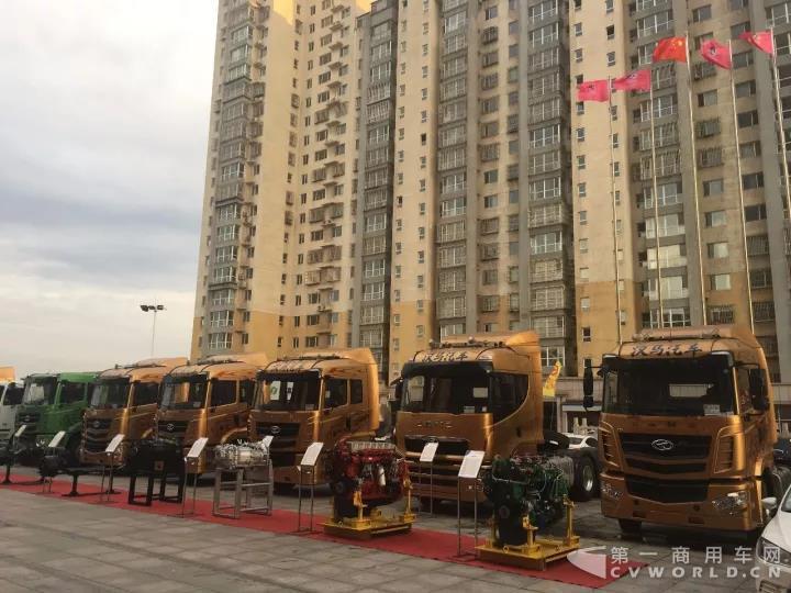 汉马H7新品巡展节后再出发.jpg