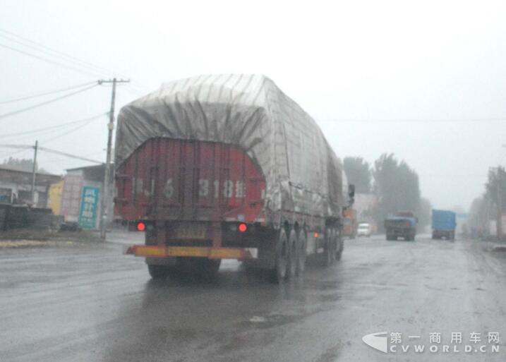 货车.jpg