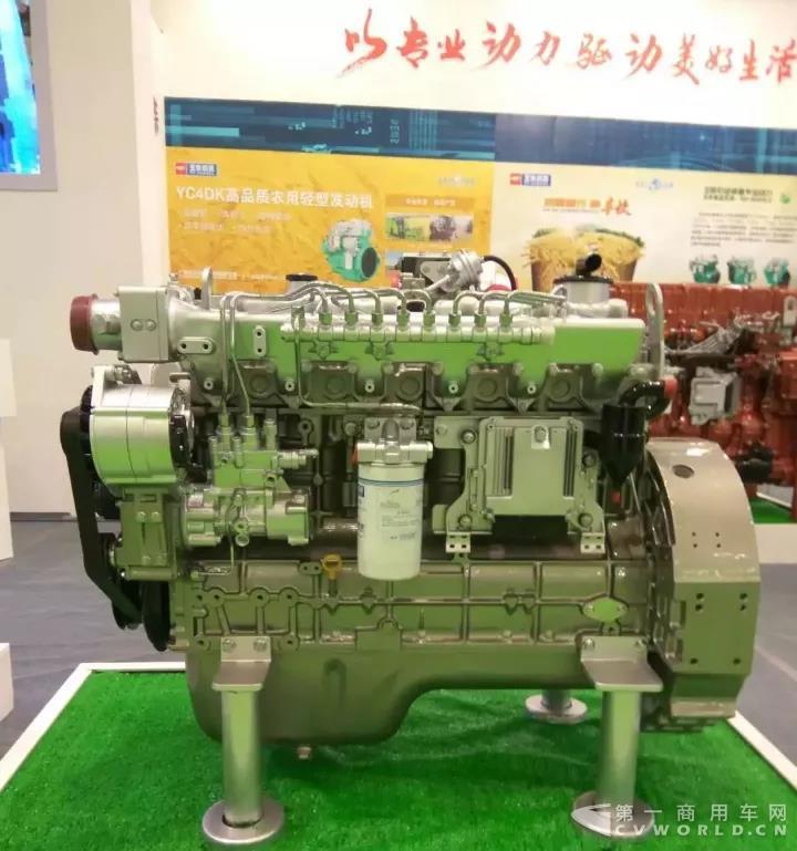 玉柴T4发动机新品首展3.jpg