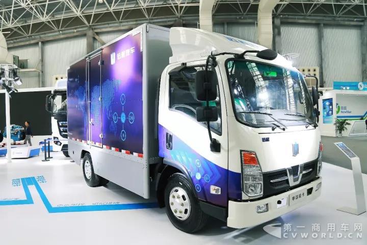商乘携手 吉利远程带甲醇全系产品出击昆山车展.jpg