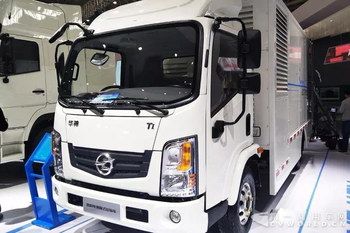 东风全新商用车品牌“华神”今日发布1.jpg