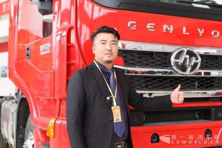 “群雄逐鹿霸主显现”上汽红岩营销技能比武大赛圆满落幕2.jpg