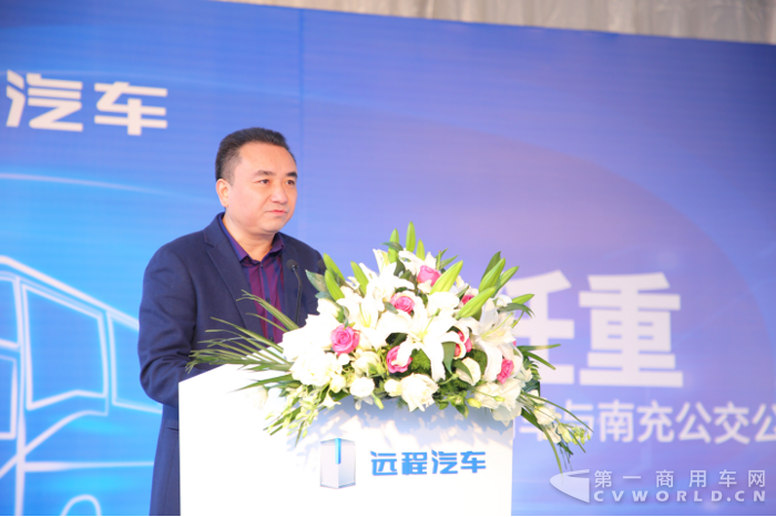 南充公交公司党委书记、董事长王松林.png