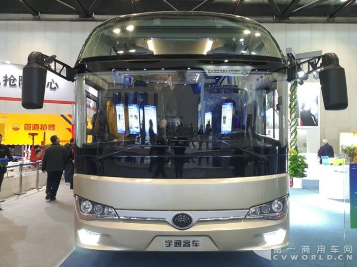 宇通新一代高档公路客车1.jpg