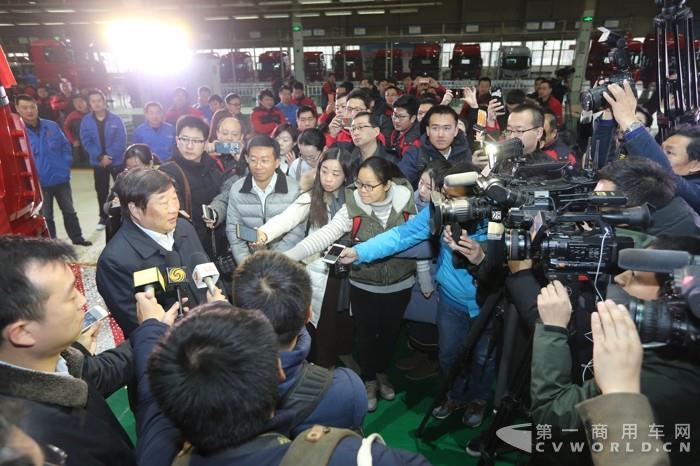 陕汽3.jpg
