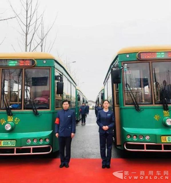 银隆仿古铛铛车1.jpg