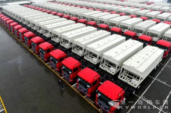 江淮重卡2017年销量突破5.2万辆，高居行业第六！.jpg