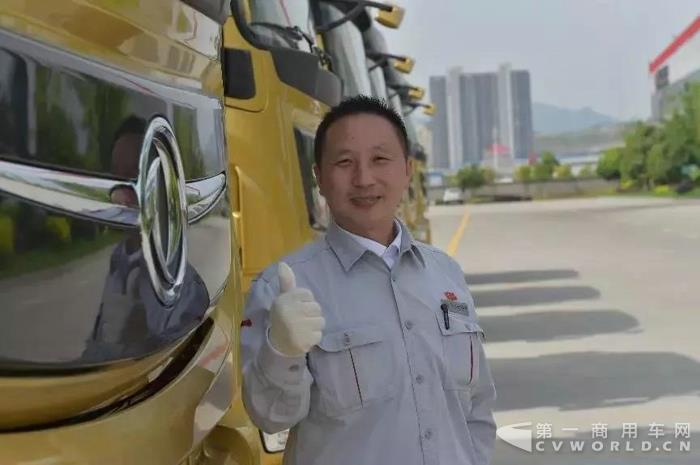 2017,东风旗下商用车销量重回行业榜首!3.jpg 2017,东风旗下商用车销量重回行业榜首!3.jpg