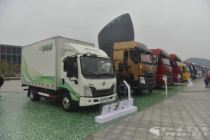 柳汽乘龙L2纯电动载货车 (4).jpg