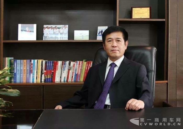 重磅！中通客车董事长李树朋当选第十三届全国人大代表1.jpg