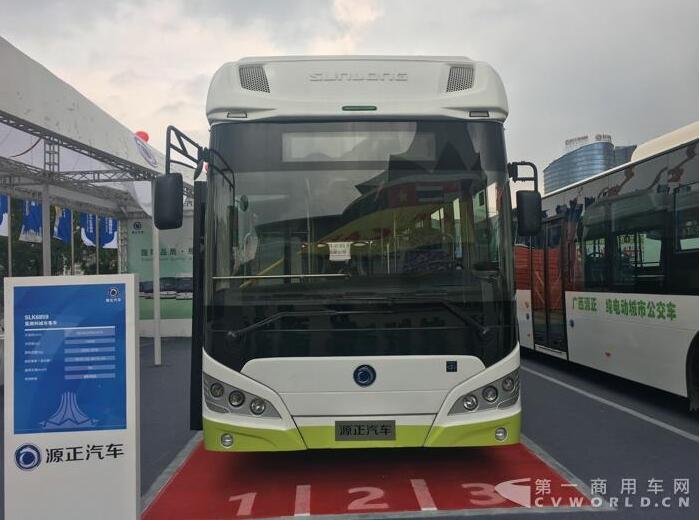 申龙客车.jpg
