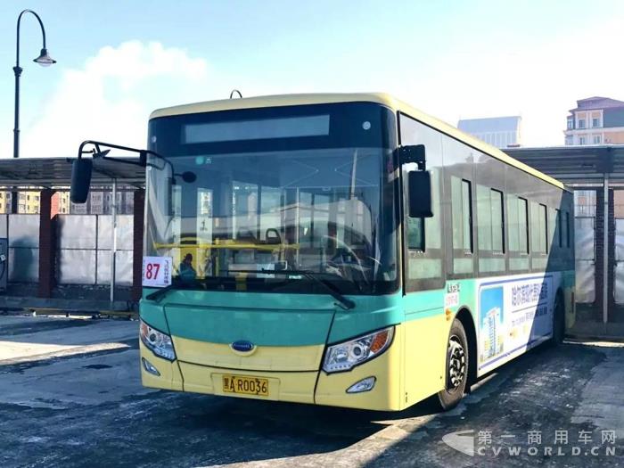 不惧零下40度，南京金龙“冰城”极寒模式完美开跑.jpg