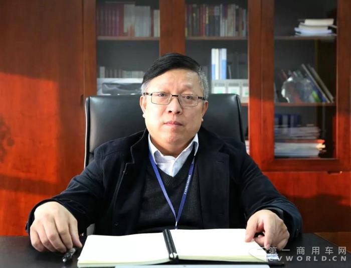 四名东风人分别当选第十三届全国政协委员、第十三届全国人民代表大会代表3.jpg