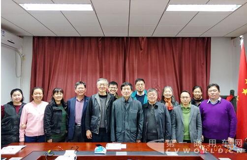 晏平到中国内燃机工业协会指导工作.jpg