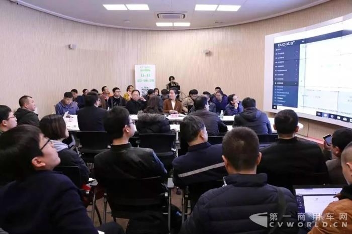 驰牌纯电动物流车被评为上海市场新能源物流车标杆车型1.jpg