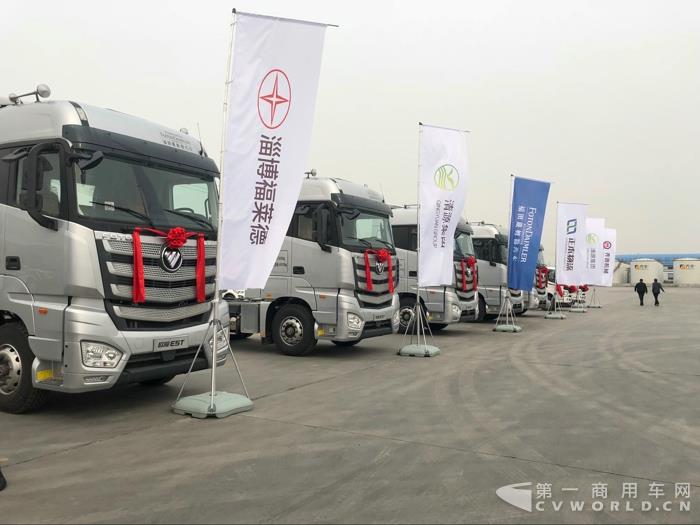 展车.jpg