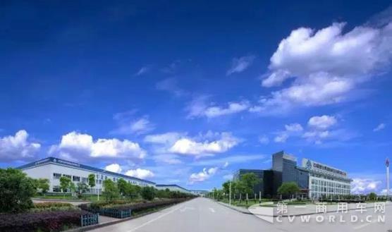 中国重汽杭发公司MC系列发动机累计生产突破六万台.jpg