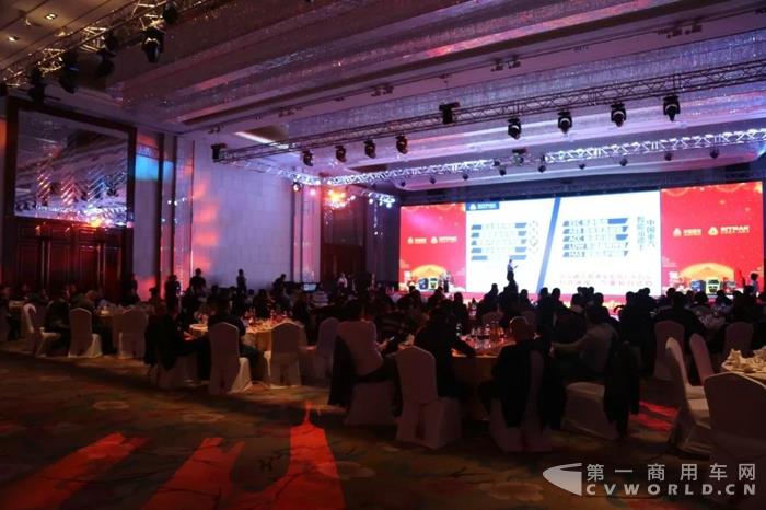 百城联动延续中 助力汕德卡2018旺销哈尔滨.jpg
