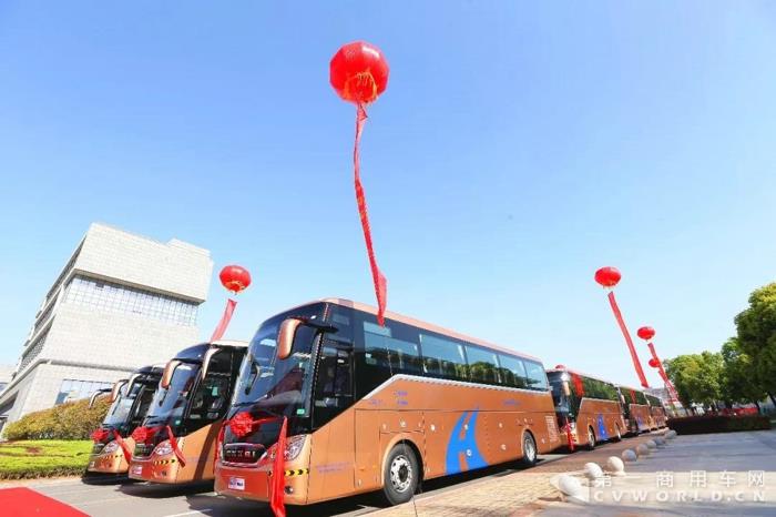 打造“一带一路”新引擎 ，800台安凯高端客车再赴沙特5.jpg