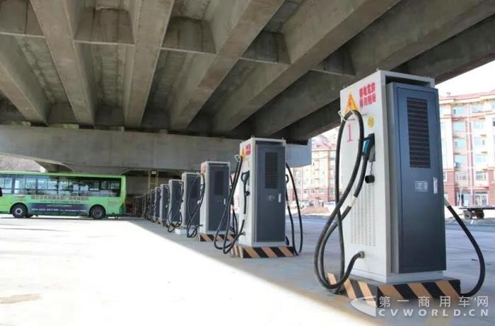 -40℃，凌寒独秀，中通客车创我国新能源公交超低温运营新纪录3.jpg