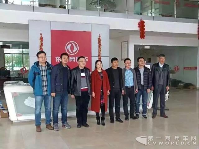 51台，100台，企业为什么争相选择TA？.jpg