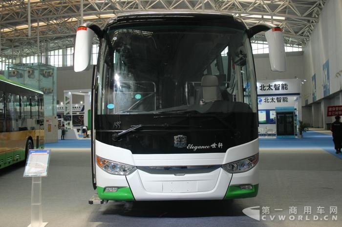 中通LCK6117H5A1公路客车 (2).jpg