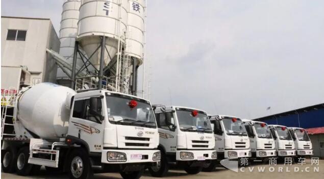 搅拌车2.jpg