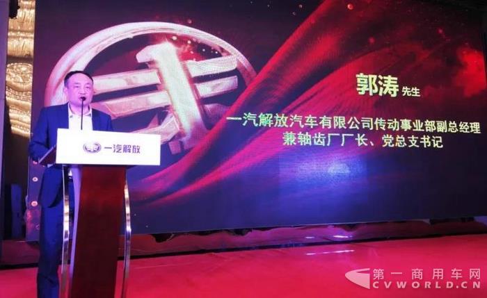好看好玩好产品，J6P 8×4南方款载货车“彭城之战”大捷！1.jpg
