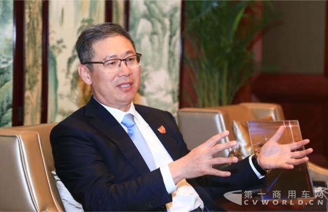 胡汉杰：自动驾驶对商用车来说不是噱头.jpg