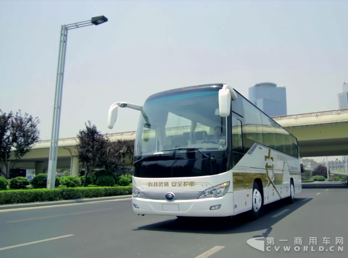 宇通新能源客车2.png