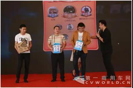 521辆！新J6四季款山东区域品鉴会现场订单都是爱你的样子5.jpg
