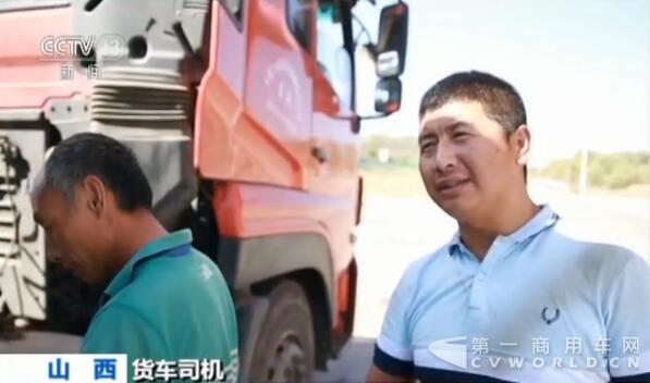 多警种联手打击煤运通道上“油耗子”1.jpg