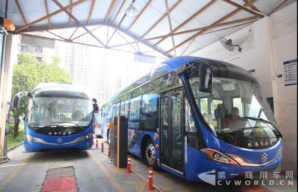 银隆海豚公交即将投运珠海 助力蓝天保卫战1.jpg