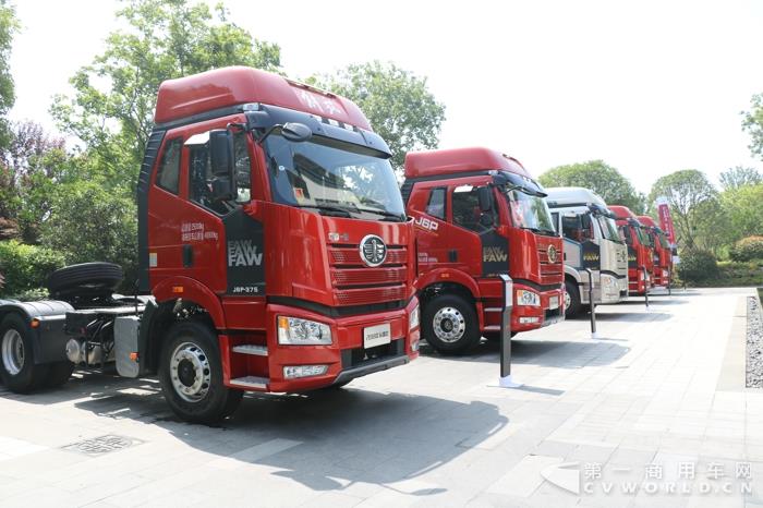 展车.jpg