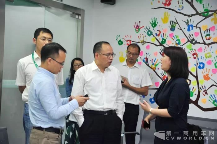 又签2100台凯锐EV大订单！江铃汽车成为电动轻卡市场生力军3.jpg