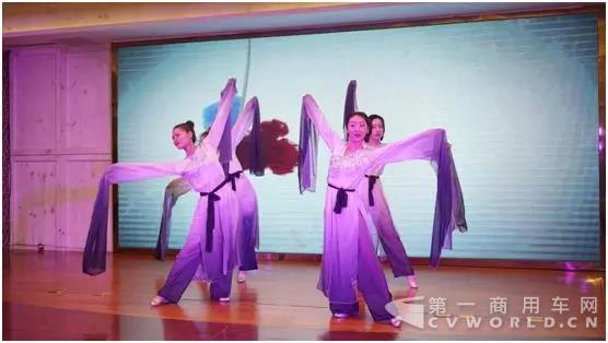 V锋8面，前行的势头怕是挡不住了4.jpg