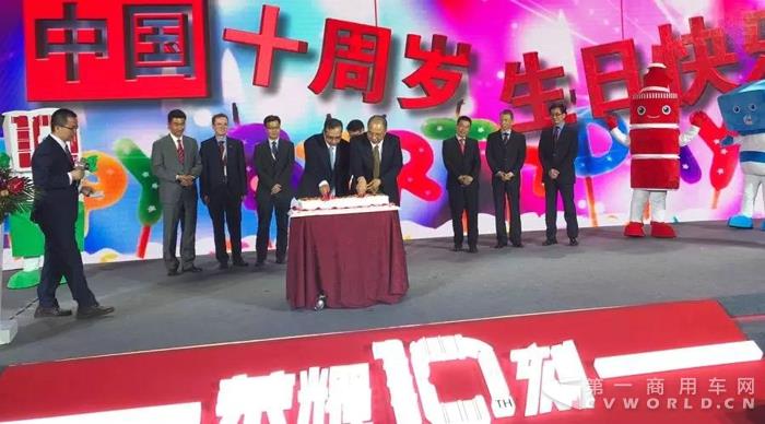康明斯排放处理系统(中国)有限公司三款国六产品正式亮剑.jpg