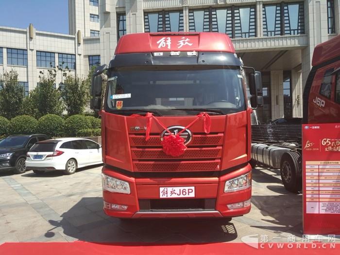 解放J6P南方版460马力.jpg