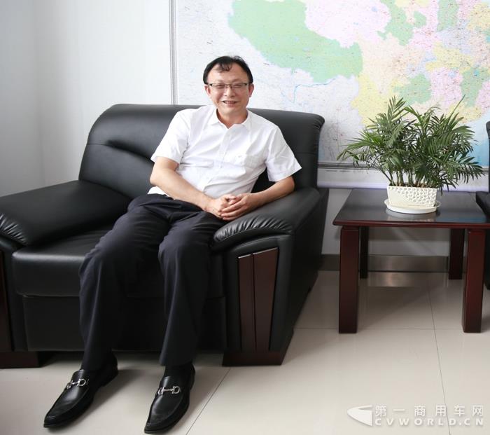 老总2.jpg