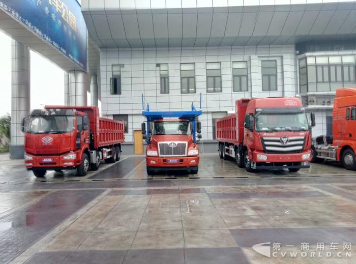 现场展车3.jpg