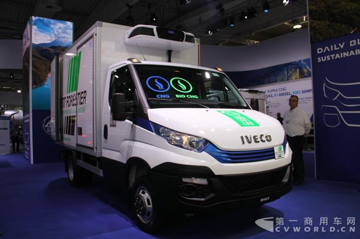 Daily改装的冷藏车1.jpg