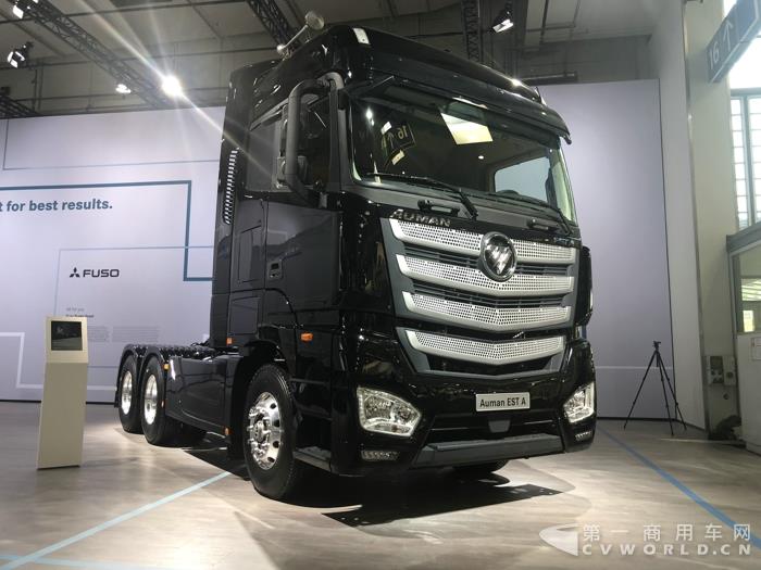 福田戴姆勒欧曼EST-A超级卡车.jpg
